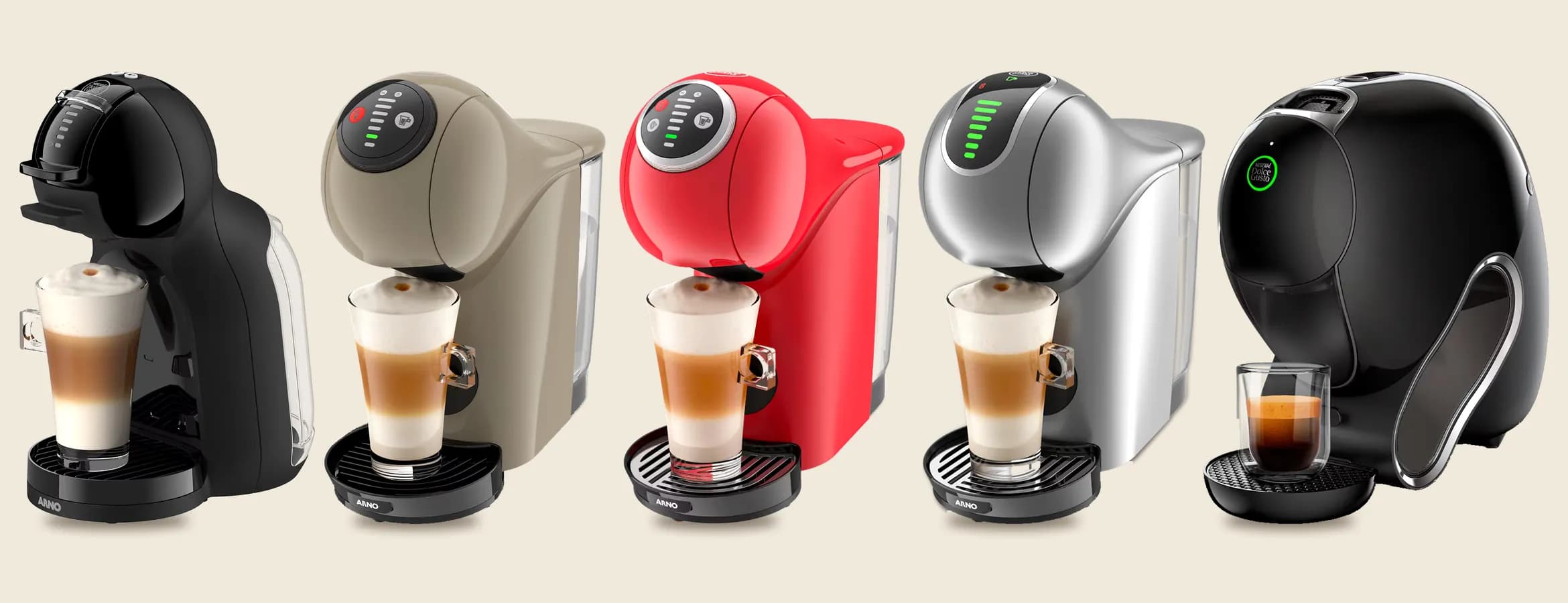 Cinco cafeteiras Dolce Gusto lado a lado: Mini Me, três Genio S e a NEO, servindo bebidas com leite e um espresso